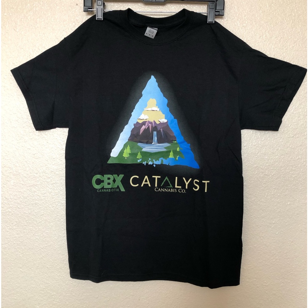 Men’s medium t-shirt black NWOT